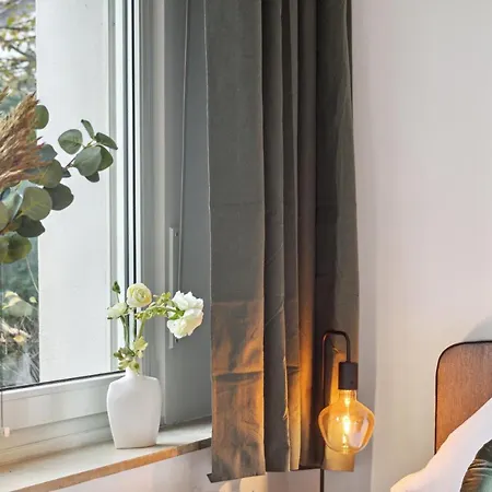 Apartment 1 Zi. Wohnung, 34m², Parken, Messe Dus *